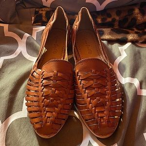 COPY - Huarache size 9